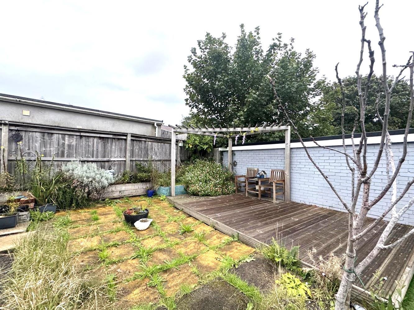 .Enfield Close, Cwmrhydyceirw, Swansea, SA6 6LW